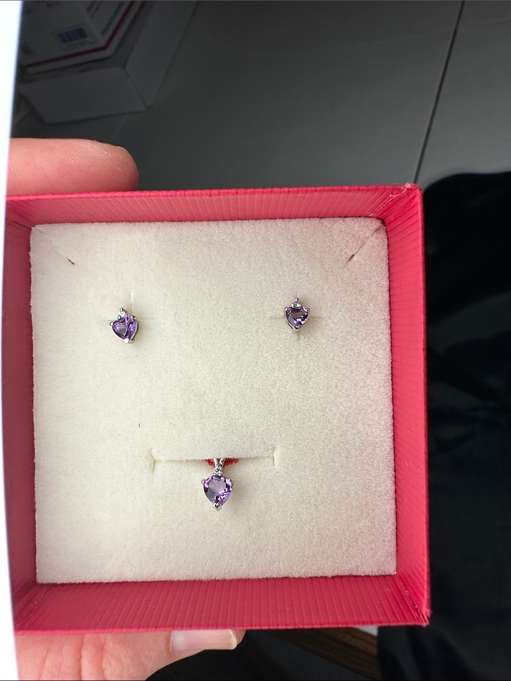 New Angara Heart-Shaped Purple Real Diamond Amethyst  Pendant and Earrings Set